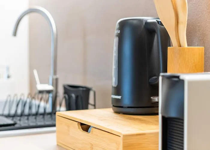 Stylish * Rhodes City