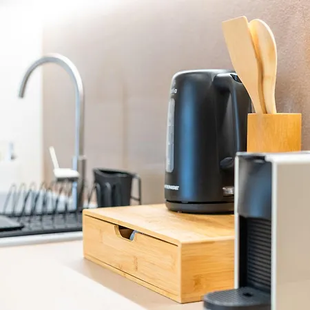 Stylish * Rhodes City